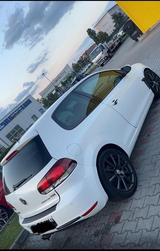 Gebraucht VW Golf VI 160 PS (117 kW) 2009 Weiß Kleinwagen