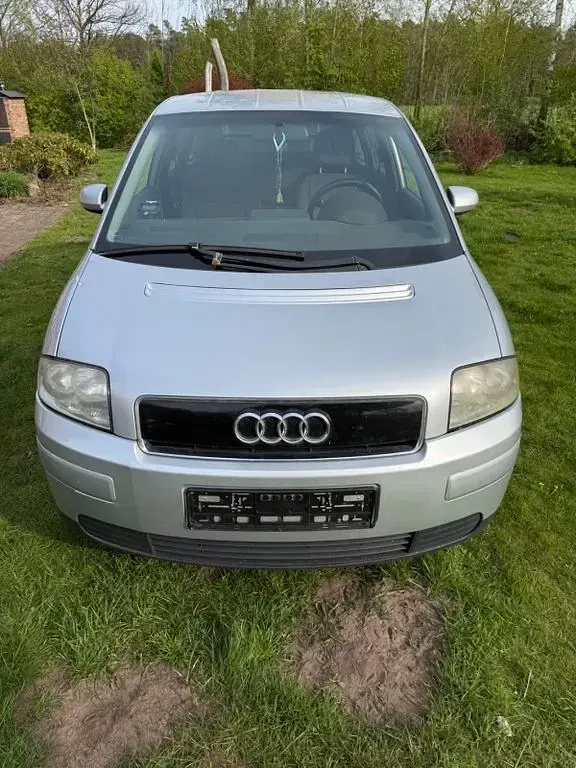 Gebraucht Audi A2 75 PS (55 kW) 2002 Silber Kleinwagen
