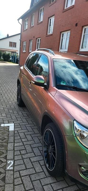 Gebraucht VW Tiguan 150 PS (110 kW) 2010 Silber SUV