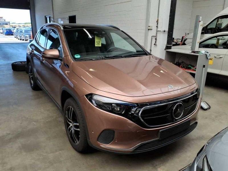 Bronze Gebraucht 2022 Mercedes EQA300 SUV | 31.870 € (Guter Preis) - Bild 1/4