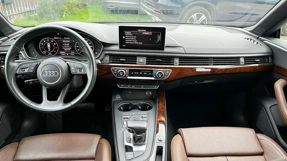 Gebraucht Audi A5 Sportback Sport 252 PS (185 kW) 2018 Schwarz Kleinwagen