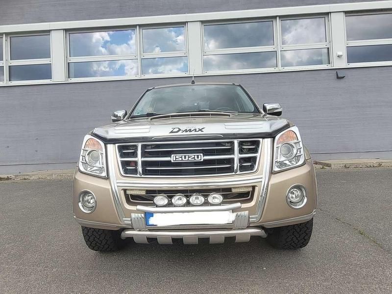 Occasion Isuzu D-Max 163 ch (119 kW) 2010 Marron Pick-up