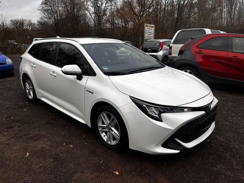 Weiß Gebraucht 2021 Toyota Corolla Business Edition Kombi | 11.900 € (Superpreis) - Bild 1/4