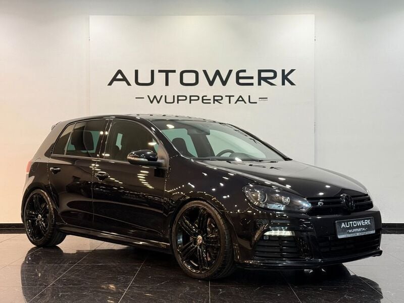 Schwarz Gebraucht 2012 VW Golf VI R Limousine | 20.999 € - Bild 1/4