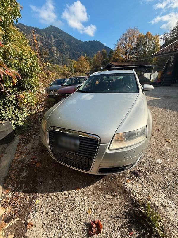 Silber Gebraucht 2006 Audi A6 Kombi | 3.300 € (Fairer Preis) - Bild 1/4