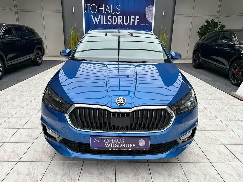 Gebraucht Skoda Fabia Selection 116 PS (85 kW) 2025 Raceblau metallic Limousine