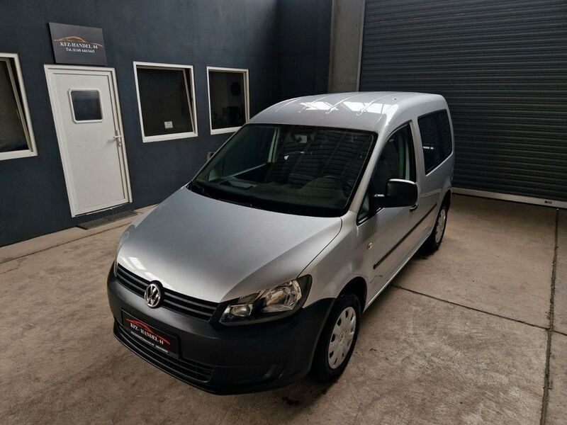 Gebraucht VW Caddy Startline 102 PS (75 kW) 2010 Silber Van / Kleinbus