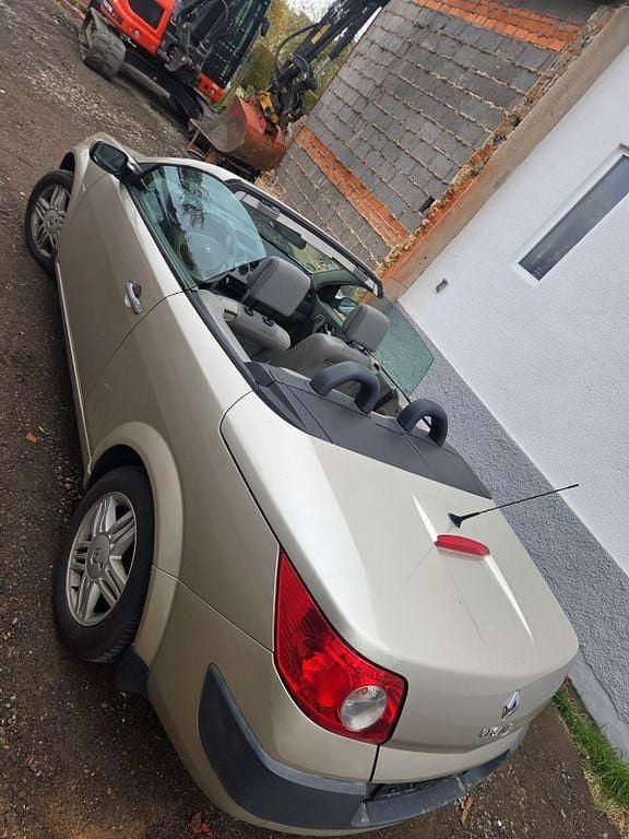 Gebraucht Renault Mégane Cabriolet Authentique 135 PS (99 kW) 2004 Cabrio