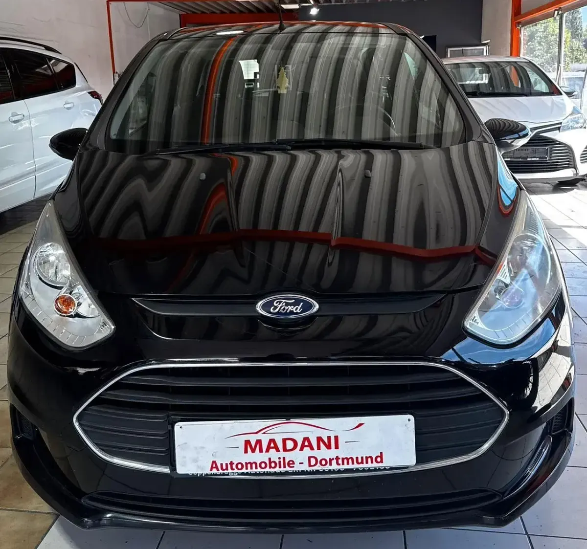 Gebraucht Ford B-MAX Trend 101 PS (74 kW) 2013 Schwarz Van / Kleinbus
