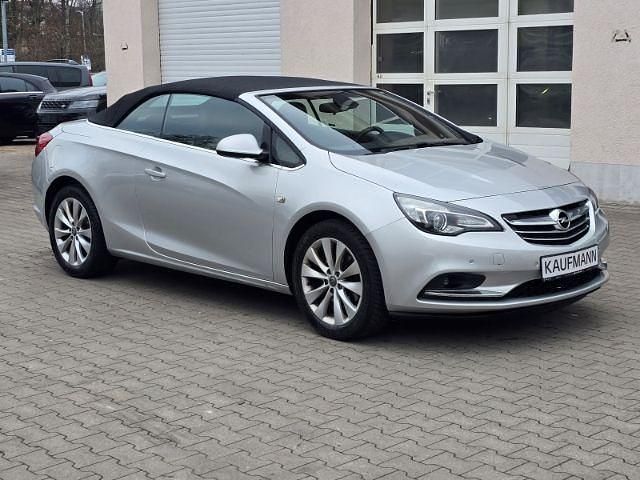 Gebraucht Opel Cascada Innovation 140 PS (102 kW) 2018 Silber Cabrio