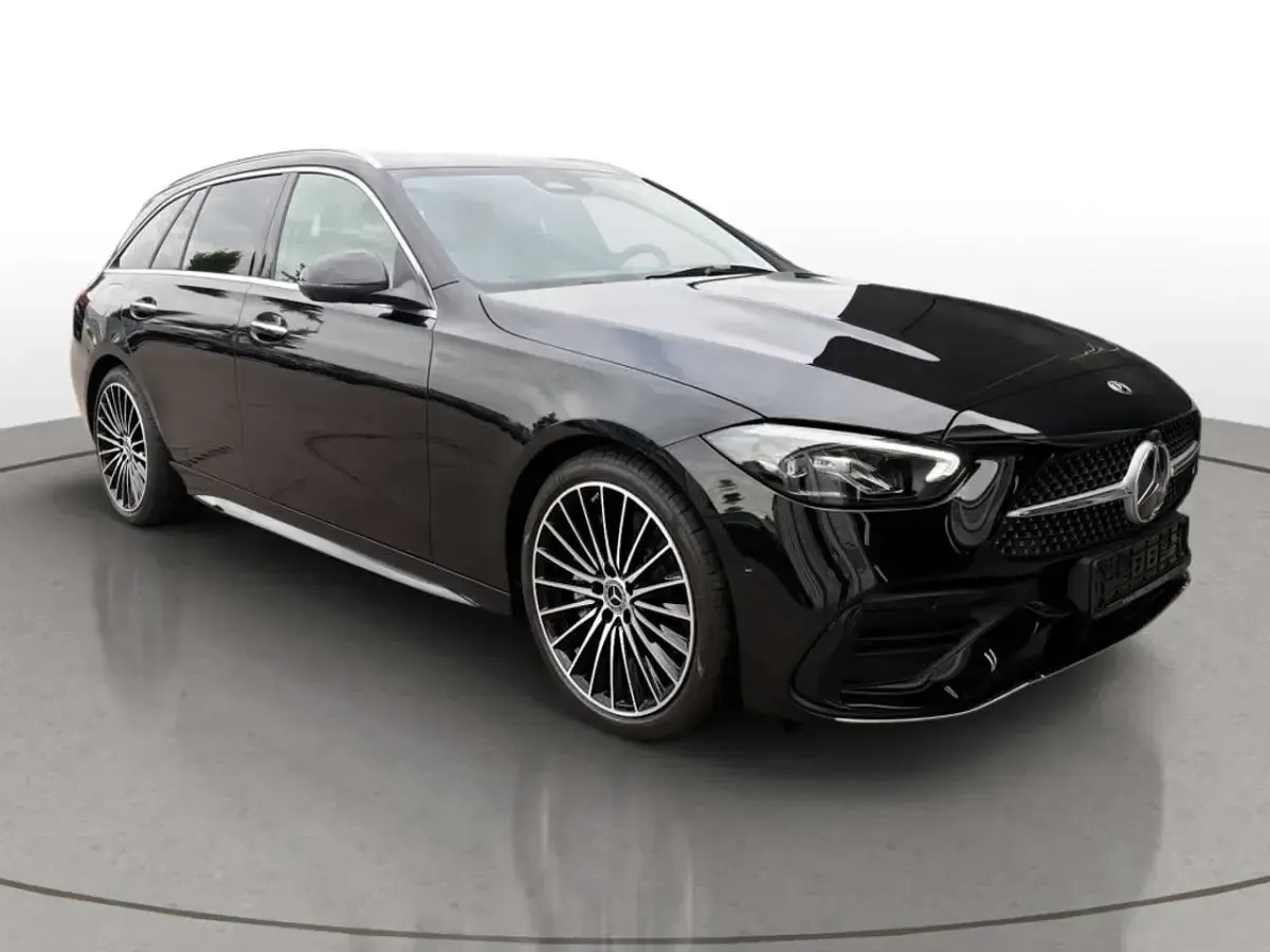 Gebraucht Mercedes C180 AMG line 170 PS (125 kW) 2026 Metalliclack obsidianschwarz m Kombi