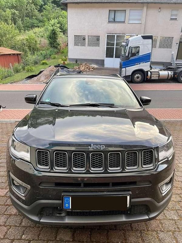Gebraucht Jeep Compass 249 PS (183 kW) 2020 Schwarz SUV