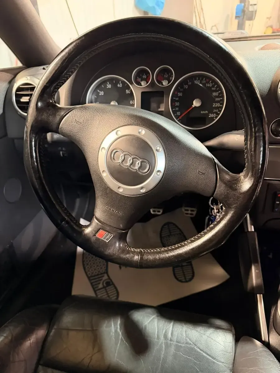 Gebraucht Audi TT 150 PS (110 kW) 2000 Schwarz Coupé