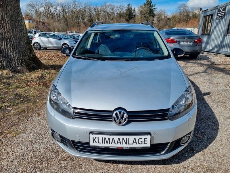 Silber Gebraucht 2012 VW Golf VI Style Kombi | 5.999 € (Fairer Preis) - Bild 1/4