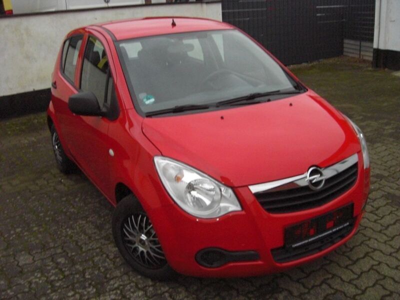 Gebraucht Opel Agila 65 PS (47 kW) 2009 Rot Kleinwagen
