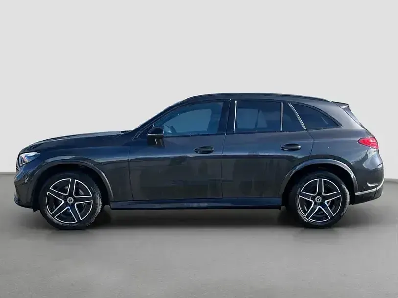 Gebraucht Mercedes GLC200 AMG 204 PS (150 kW) 2025 Grau SUV
