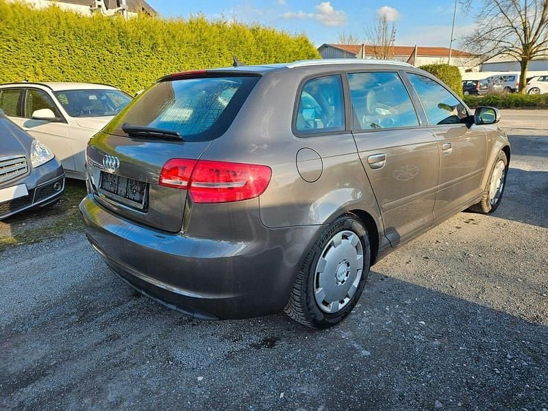 Gebraucht Audi A3 Sportback S-Line 125 PS (91 kW) 2012 Grau Kleinwagen