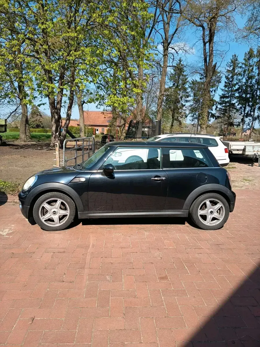 Usata Mini Cooper 95 CV (69 kW) 2007 Nero Utilitaria
