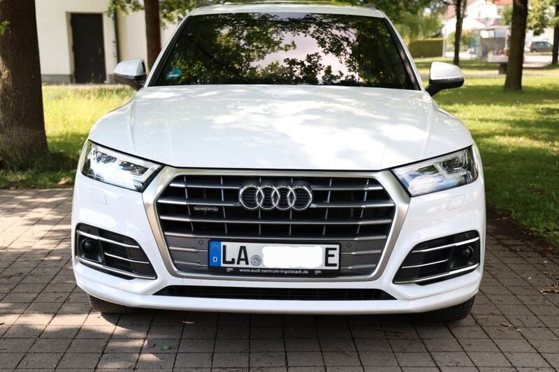 Weiß Gebraucht 2020 Audi Q5 S-Line SUV | 30.999 € (Superpreis) - Bild 1/4