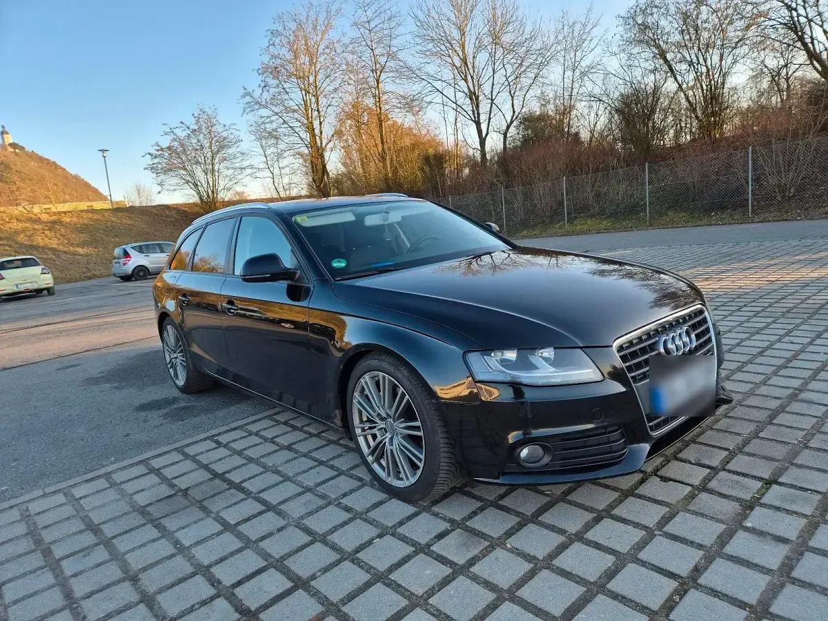 Używany Audi A4 2008 Czarny Kombi