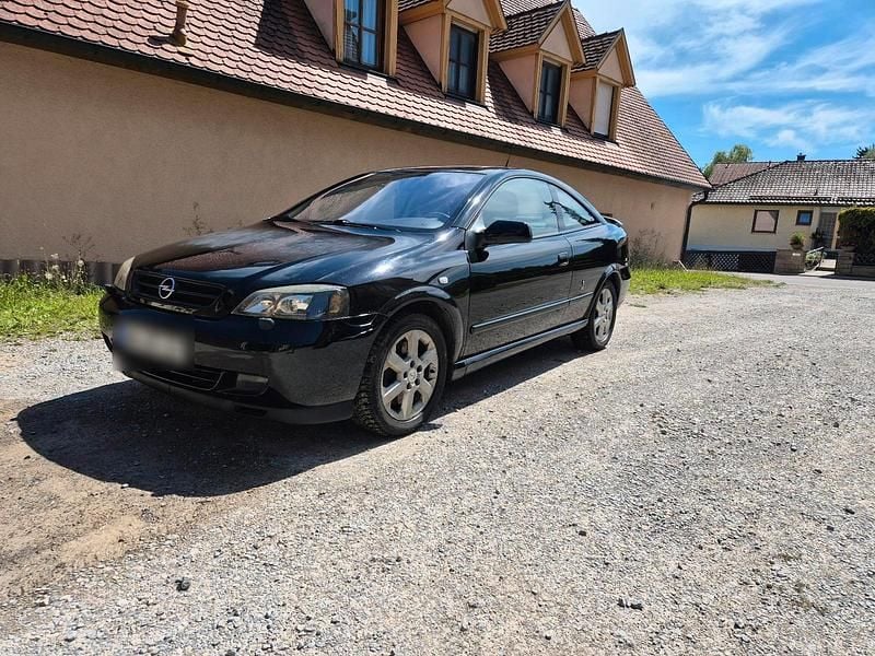 Schwarz Gebraucht 2003 Opel Astra Coupé | 1.200 € (Superpreis) - Bild 1/4