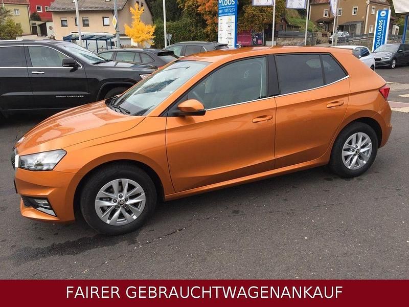 Gebraucht Skoda Fabia Selection 95 PS (69 kW) 2024 Orange Kleinwagen