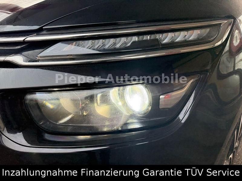 Gebraucht Citroën C4 SpaceTourer Shine 163 PS (119 kW) 2018 Schwarz Van / Kleinbus
