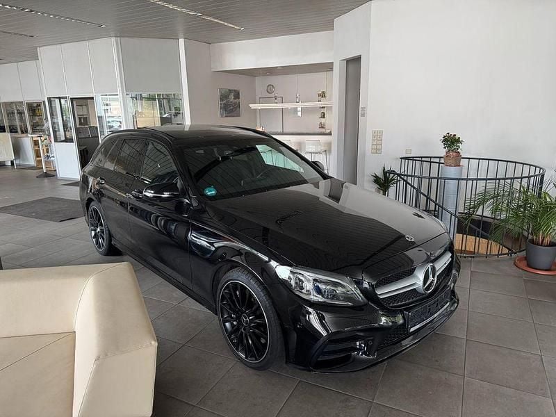 Schwarz Gebraucht 2020 Mercedes C43 AMG AMG Limousine | 39.400 € (Guter Preis) - Bild 1/4