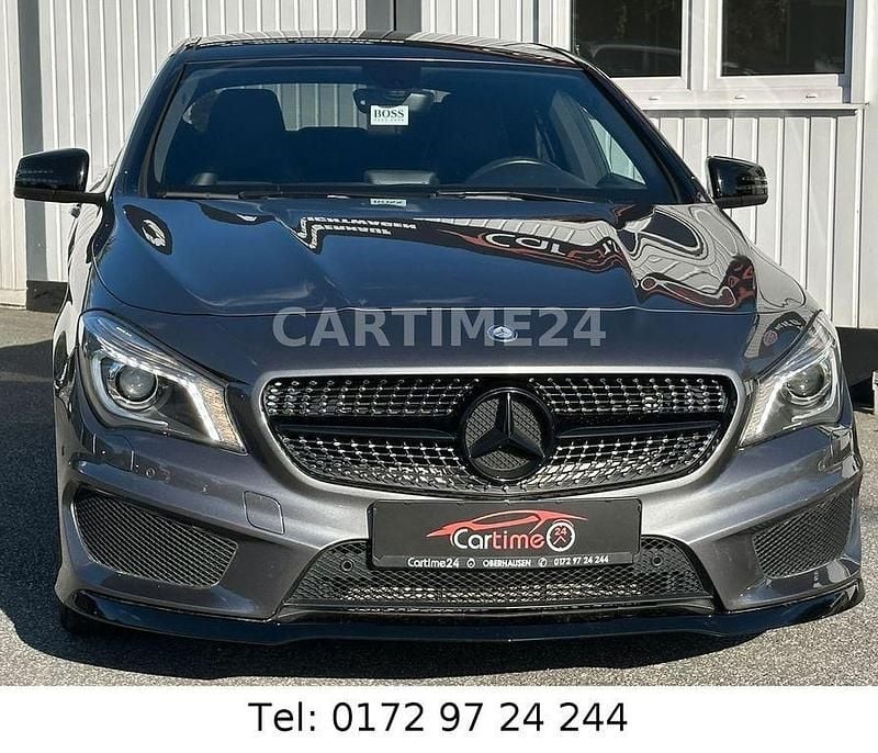 Grau Gebraucht 2014 Mercedes CLA250 AMG line Limousine | 19.999 € (Guter Preis) - Bild 1/4