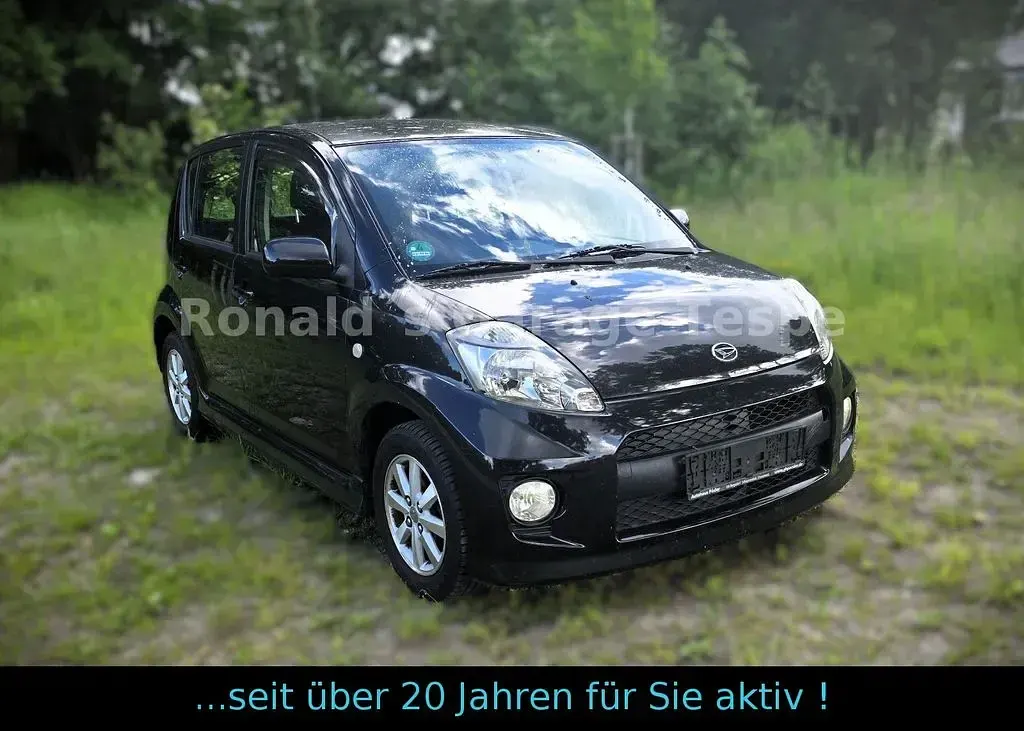 Gebraucht Daihatsu Sirion 103 PS (75 kW) 2007 Schwarz Kleinwagen