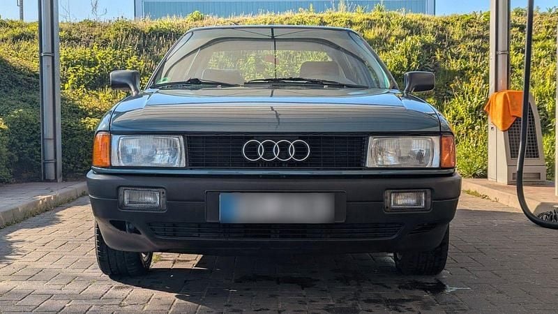 Second-hand Audi 80 69 CP (50 kW) 1990 Albastru Berlinǎ