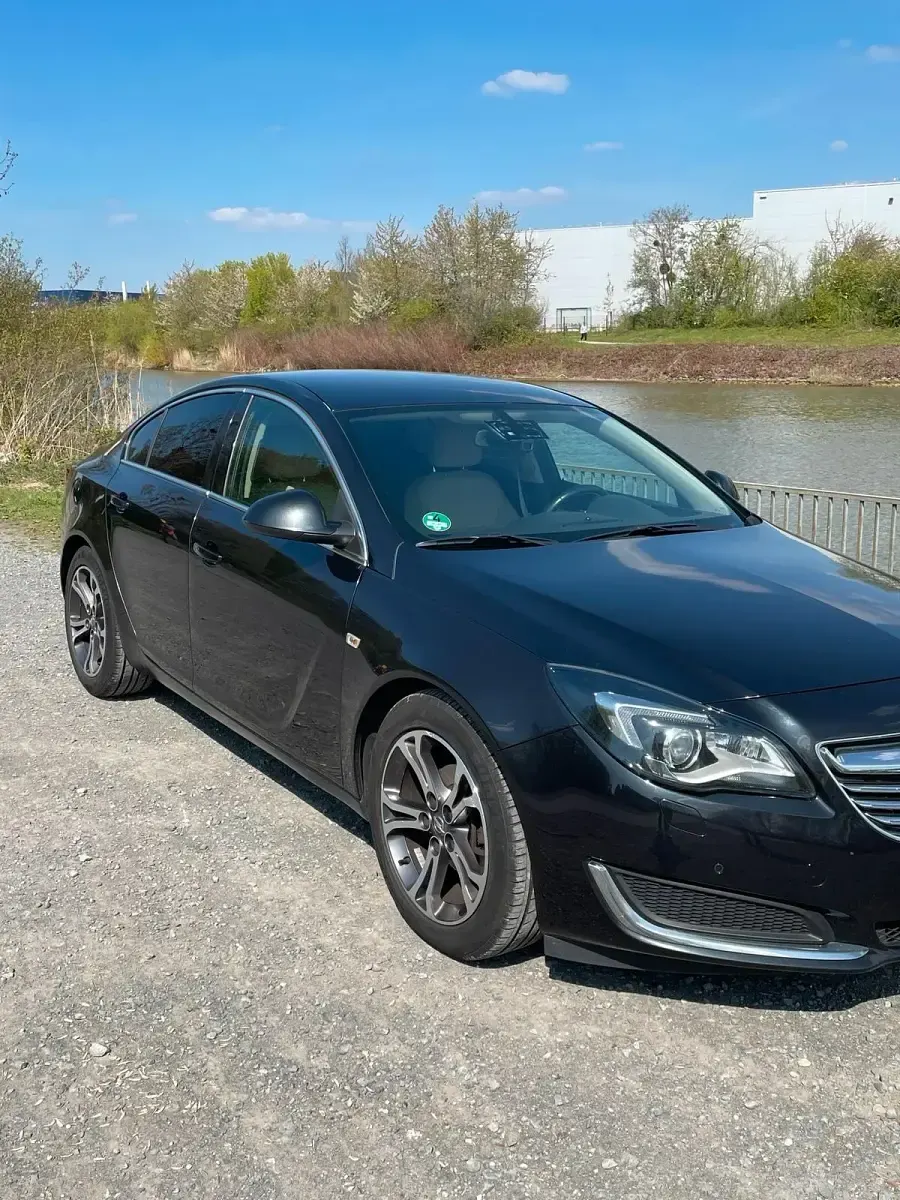 Gebraucht Opel Insignia Eco 140 PS (102 kW) 2014 Schwarz Limousine