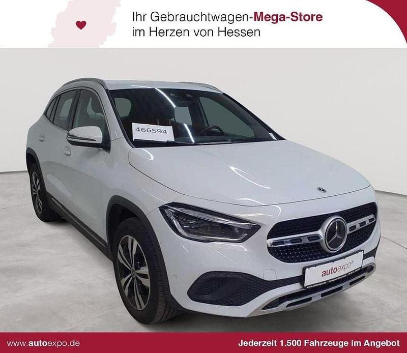 Gebraucht Mercedes GLA200 Progressive 150 PS (110 kW) 2023 Digitalweiß metallic SUV