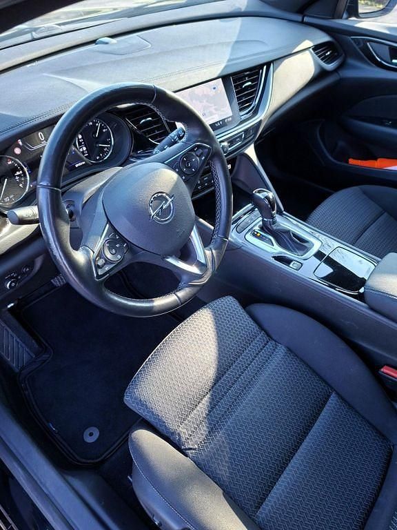 Gebraucht Opel Insignia Elegance 174 PS (127 kW) 2022 Schwarz Kombi