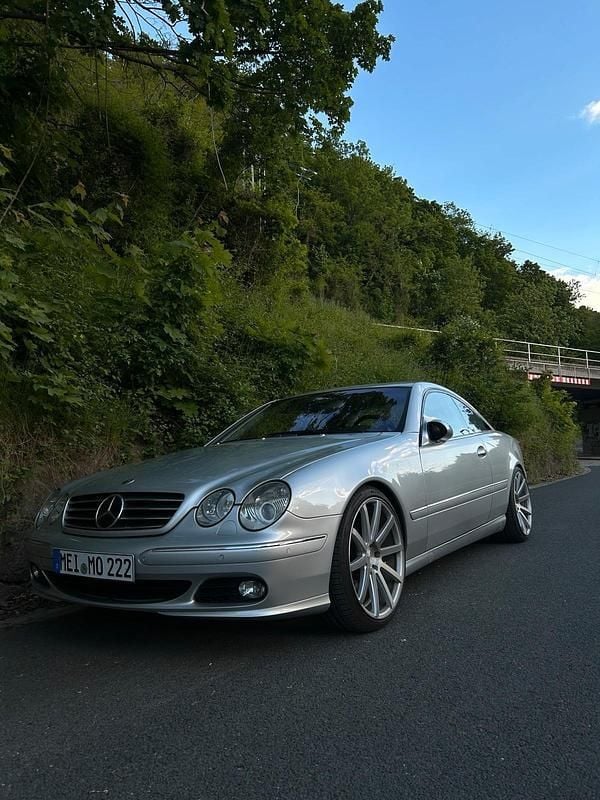 Silber Gebraucht 2004 Mercedes CL500 Coupé | 11.000 € (Guter Preis) - Bild 1/4