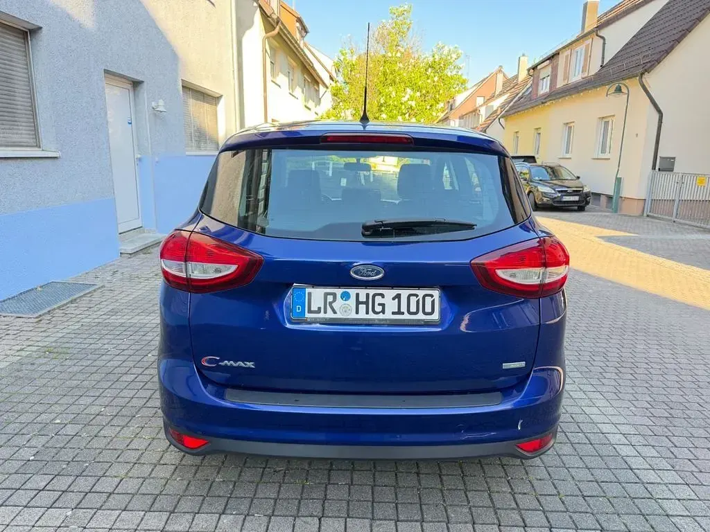 Käytetty Ford C-MAX Trend 125 HP (91 kW) 2017 Sininen Tila-auto