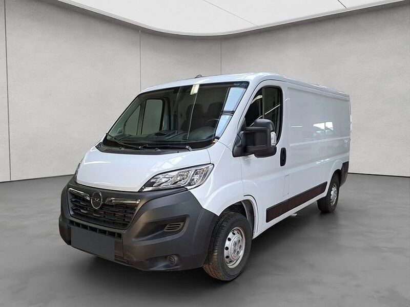 Weiss Gebraucht 2022 Opel Movano Van | 22.549 € (Guter Preis) - Bild 1/4