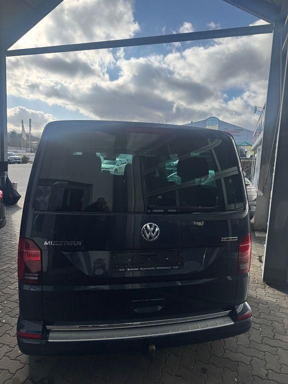 Gebraucht VW Multivan Pro 150 PS (110 kW) 2021 Blau Van / Kleinbus