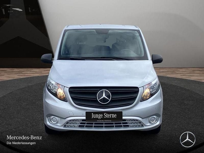 Gebraucht Mercedes Vito 136 PS (100 kW) 2021 Silber Van