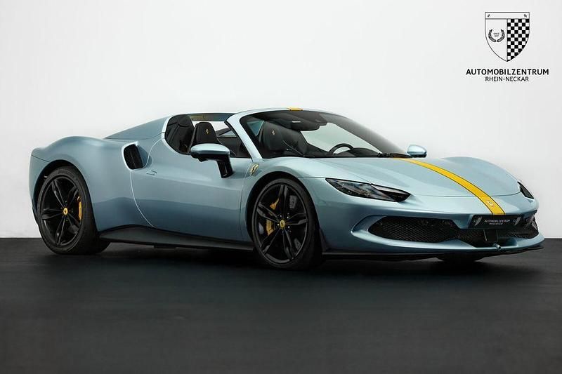 Gebraucht Ferrari 296 829 PS (609 kW) 2025 Grigio alloy Cabrio