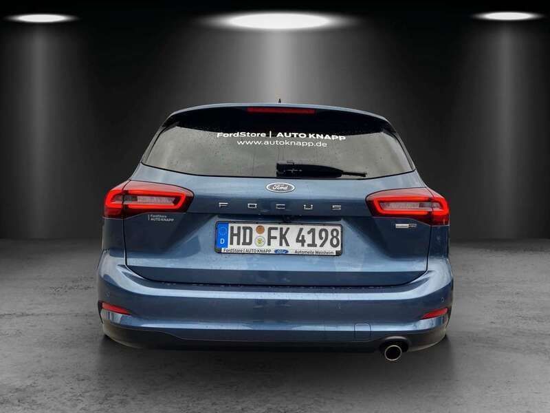 Gebraucht Ford Focus Titanium X 125 PS (91 kW) 2023 Blau Kombi