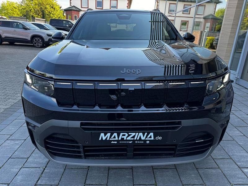 Neu Jeep Compass 145 PS (106 kW) 2026 Vulcano black SUV