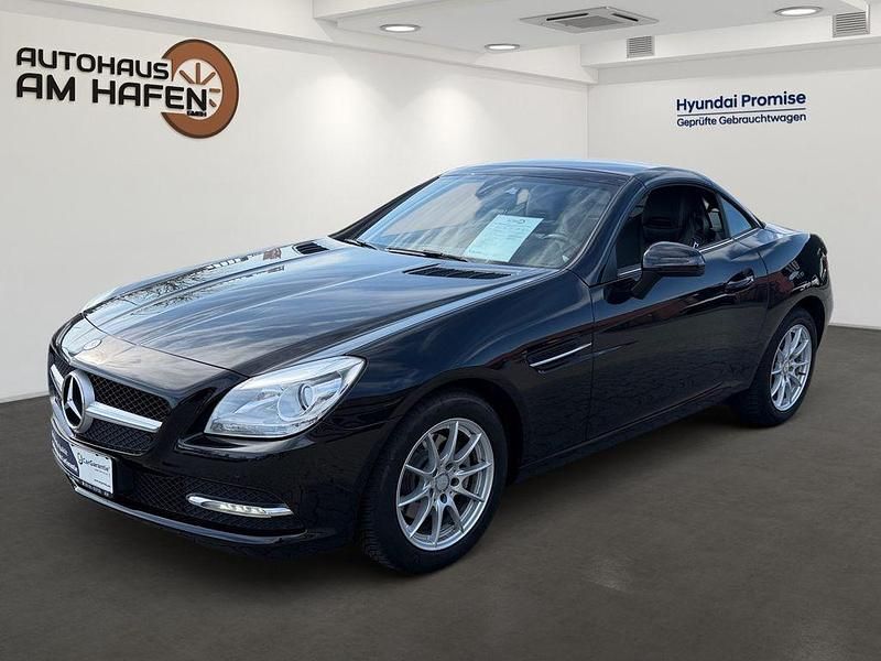 Gebraucht Mercedes SLK200 184 PS (135 kW) 2013 Obsidianschwarz  lack Cabrio