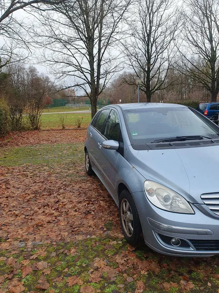 Gebraucht Mercedes B170 116 PS (85 kW) 2006 Blau Van / Kleinbus