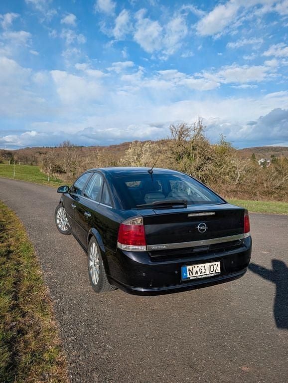 Gebraucht Opel Vectra Cosmo 150 PS (110 kW) 2007 Schwarz Limousine