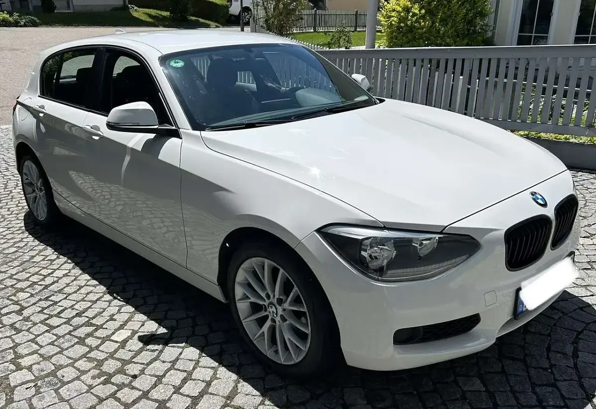 Gebraucht BMW 116 136 PS (100 kW) 2014 Weiß Kleinwagen
