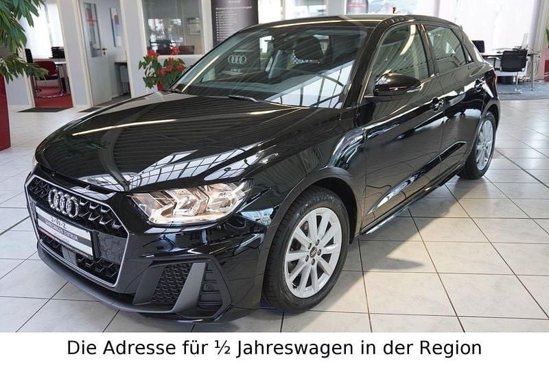 Schwarz Gebraucht 2024 Audi A1 Sportback S-Line Kleinwagen | 23.990 € (Guter Preis) - Bild 1/4