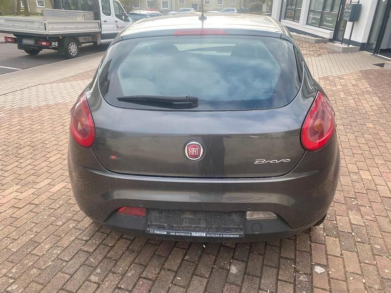Gebraucht Fiat Bravo 120 PS (88 kW) 2010 Grau Kleinwagen
