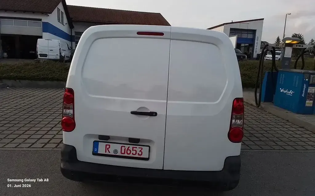Gebraucht Peugeot Partner 2012 Weiß Van / Kleinbus