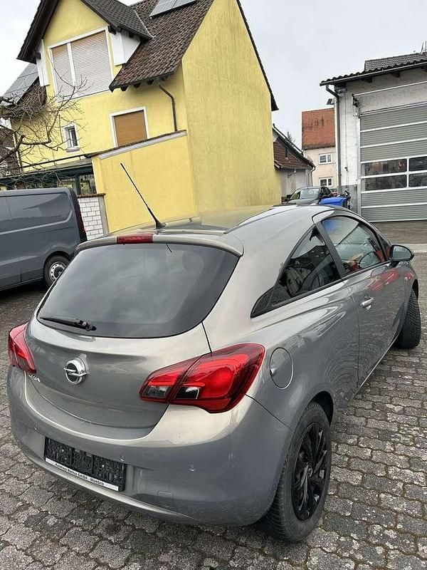Gebraucht Opel Corsa Edition 69 PS (50 kW) 2015 Limousine